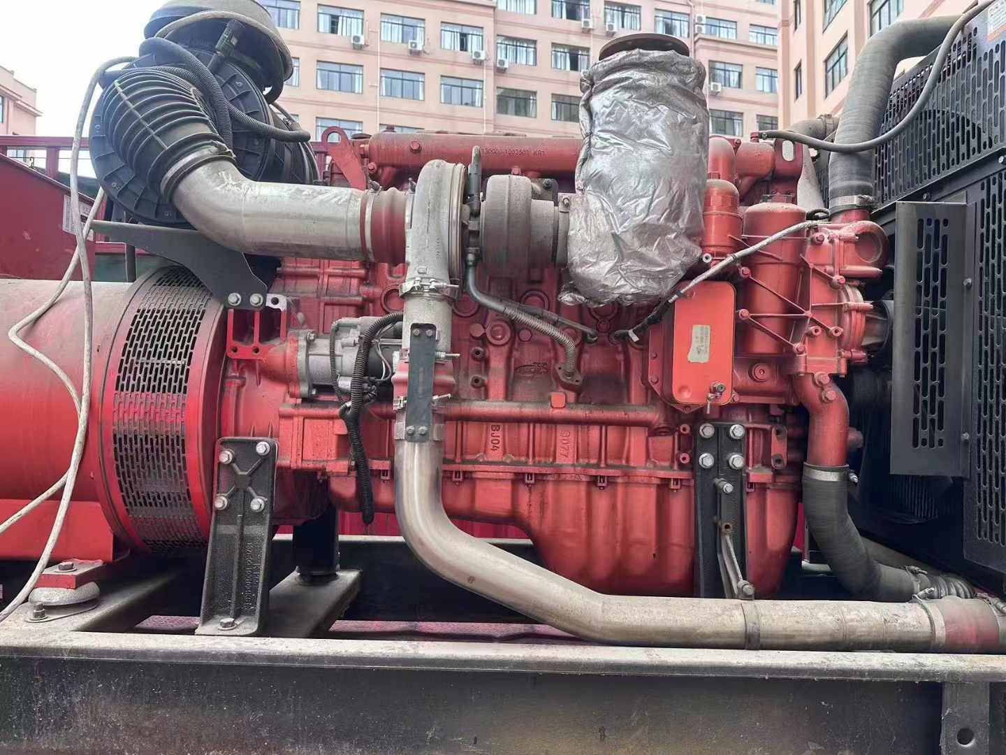 海珠如何选择适合 600kW 柴油发电机组的过载保护器？