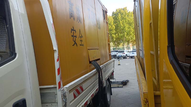 海珠如何判断柴油发电机组和UPS电源的切换时间是否符合要求？